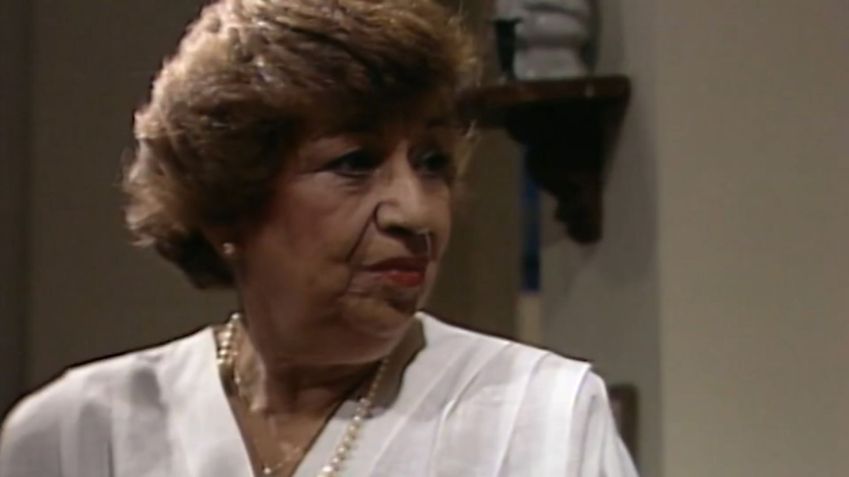 Lourdes Mayer viveu Dona Pequenina na novela "Vale Tudo", em 1988 • Reprodução/Globoplay
