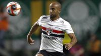 Lucas Moura segue fora do São Paulo no clássico Majestoso; entenda situação
