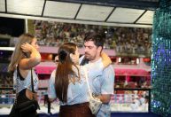 Adnet e esposa são vistos em camarote após crise no relacionamento