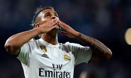 Mariano Díaz, sem clube há 10 meses, foi convocado para a seleção da República Dominicana