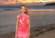 Marina Ruy Barbosa posa em cenário paradisíaco; veja