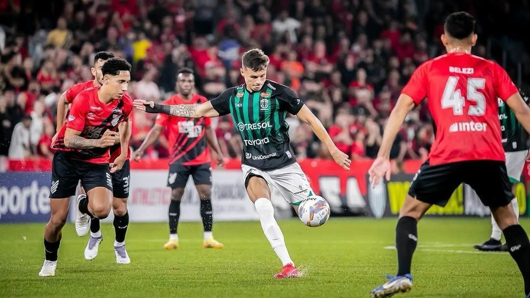 Maringá eliminou o Athletico-PR na Ligga Arena