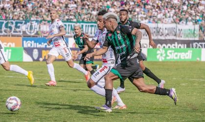 Maringá busca empate contra o Operário na ida da final do Paranaense