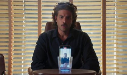 Mavi (Chay Suede) em "Mania de Você"