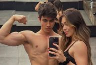 MC Melody confirma término após um mês de namoro