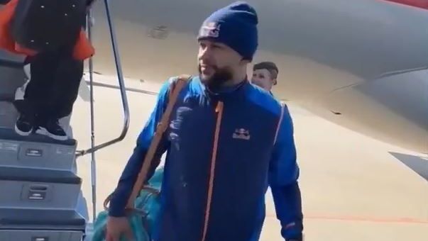 Memphis Depay desembarca na Holanda