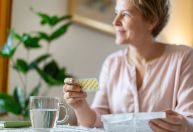 Menopausa: entenda as opções de terapias para alívio dos sintomas