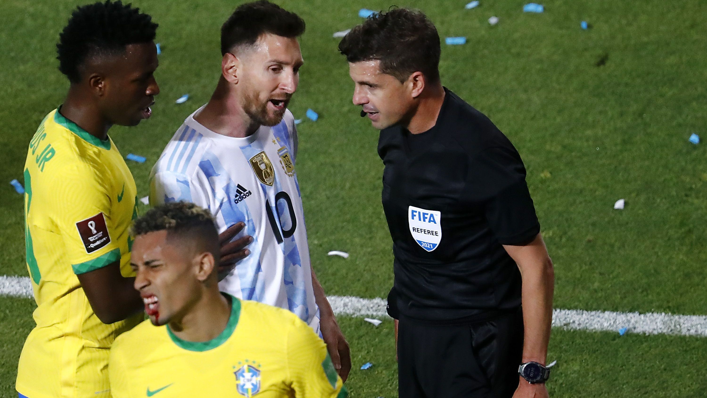 Messi, Raphinha e Vinicius Júnior em clássico de 2021