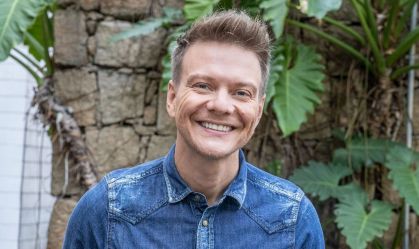 O artista dono do hit “Ai Se Eu Te Pego” já esteve no palco do reality quatro vezes