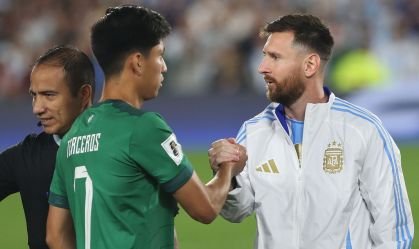 Contratado pelo América-MG, Miguelito é vice-artilheiro das Eliminatórias, atrás apenas de Messi
