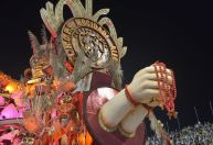 "Deusa Negra": Mocidade Alegre escolhe samba para desfile sobre Léa Garcia