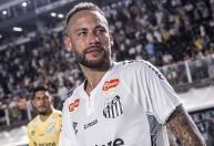 Neymar é cortado da Seleção Brasileira por Dorival Júnior