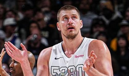 Nikola Jokic deu show em vitória do Denver Nuggets