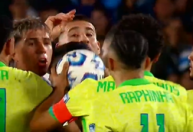 "Fala muito": Otamendi provoca Raphinha durante Argentina x Brasil