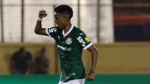 Estêvão decidiu contra o São Bernardo com golaços