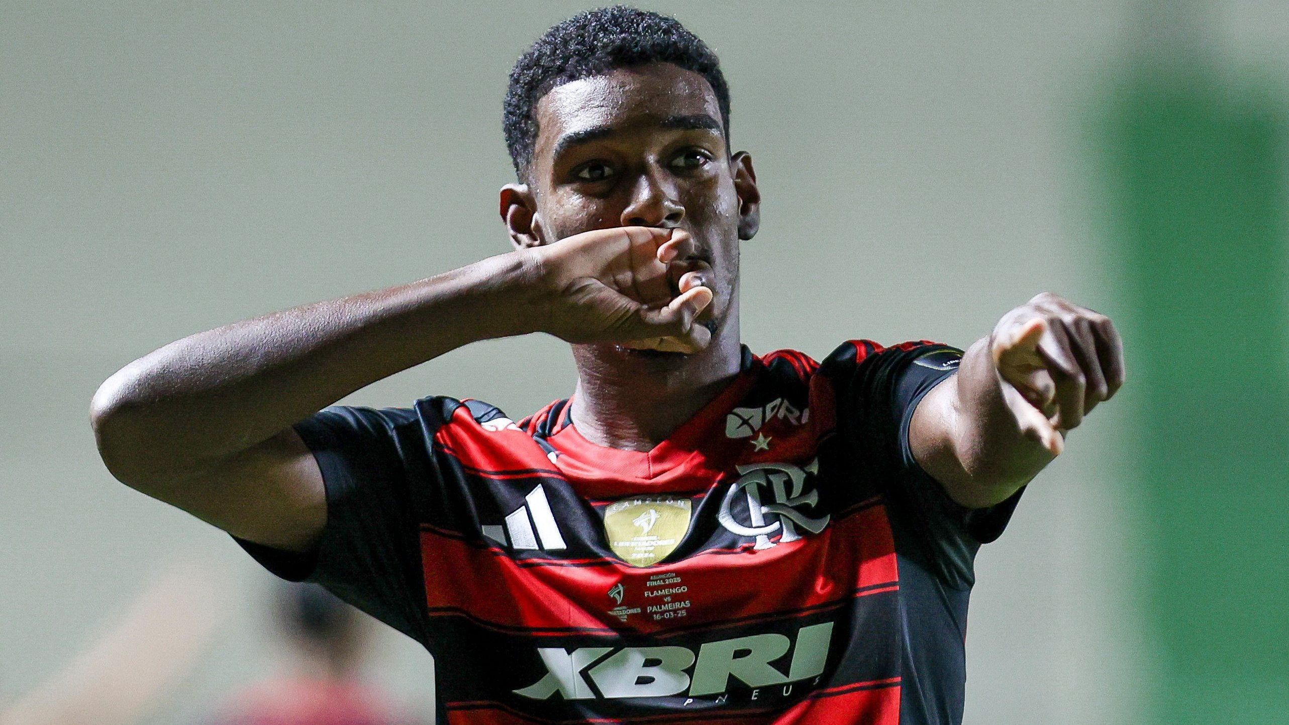 Gol do Flamengo na final da Libertadores Sub-20 contra o Palmeiras