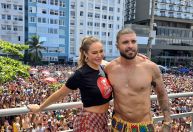 Paolla Oliveira participa do trio de Diogo Nogueira em Copacabana; confira