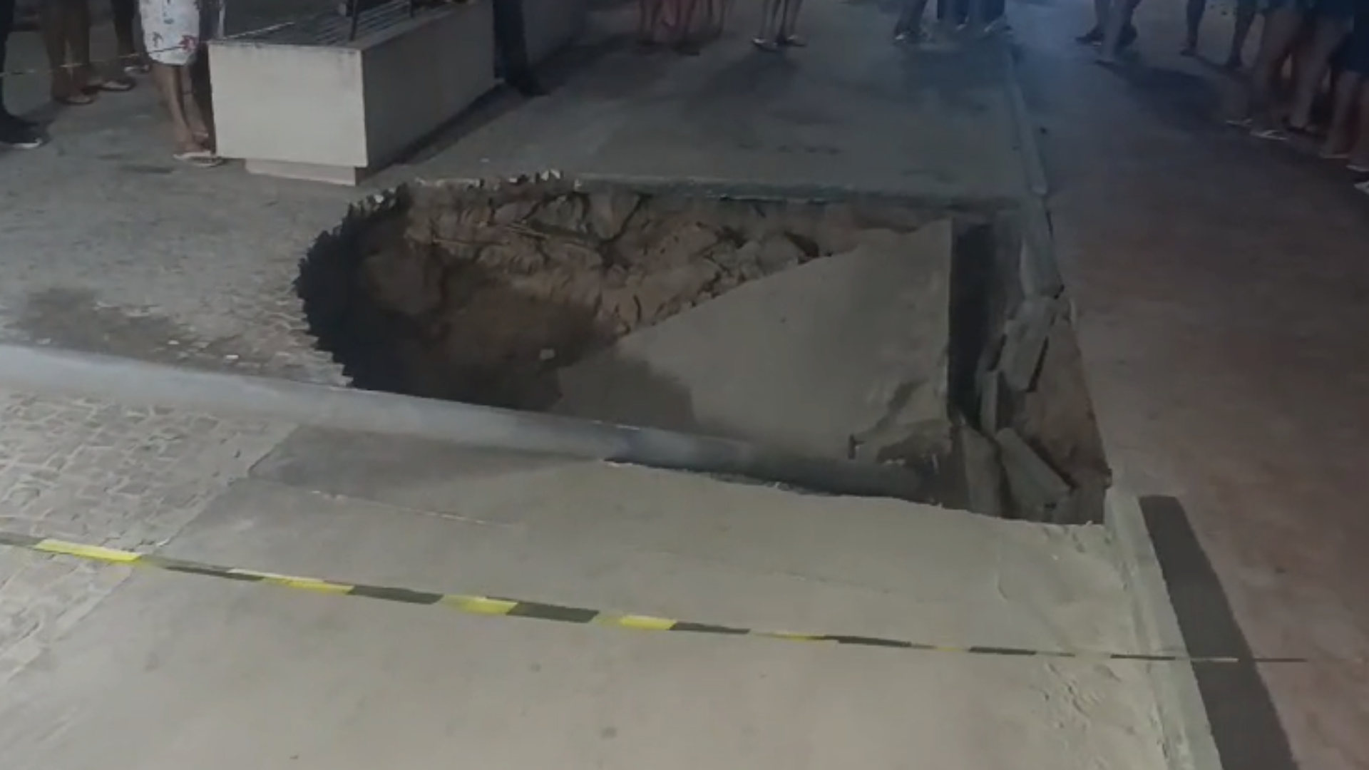 preso fantasiado rj