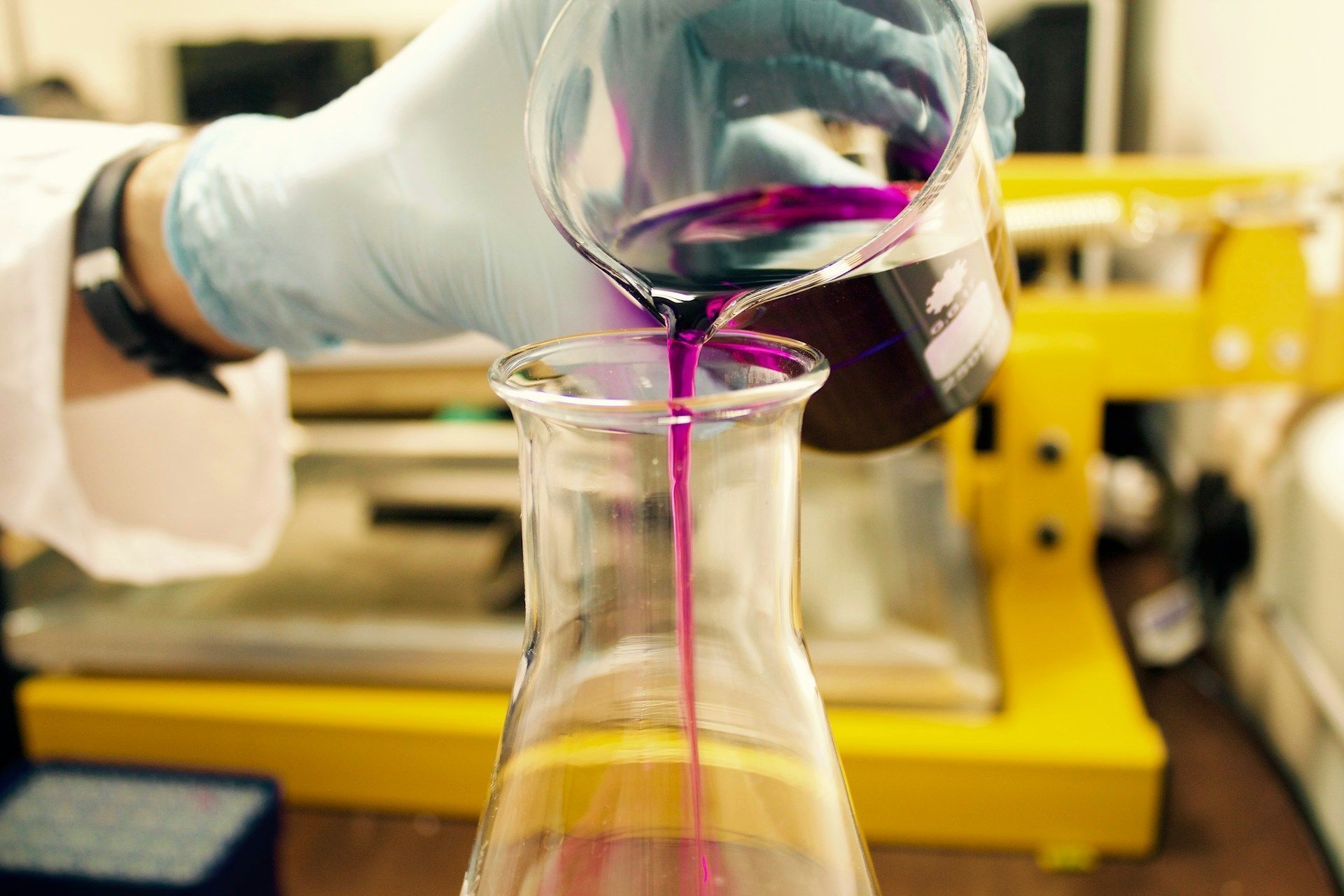 química