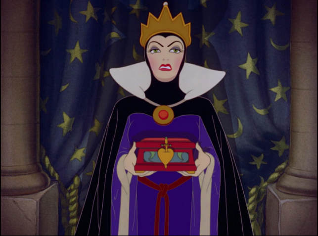 Em "Branca de Neve e os Sete Anões", a Rainha Má pede pelo coração da princesa • Divulgação