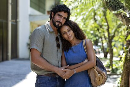 Raquel (Taís Araujo) e Ivan (Renato Góes) no remake de &quot;Vale Tudo&quot;