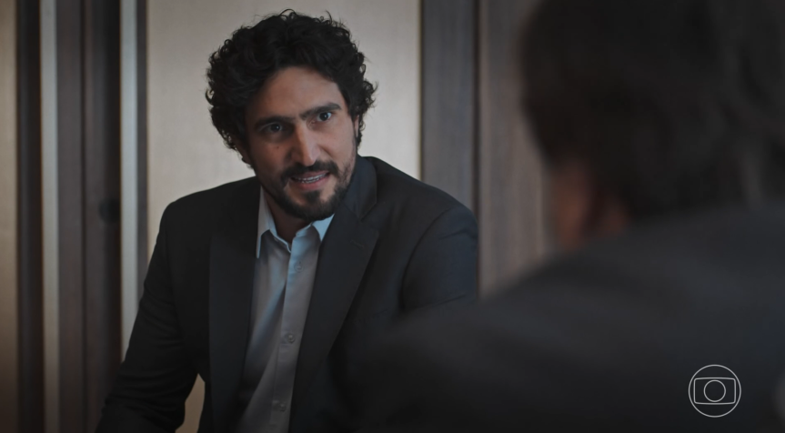 Renato Goes vive Ivan em "Vale Tudo" • Reprodução/TV Globo