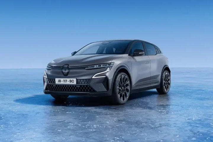 Três carros bons, mas que venderam poucas unidades no Brasil em 2026