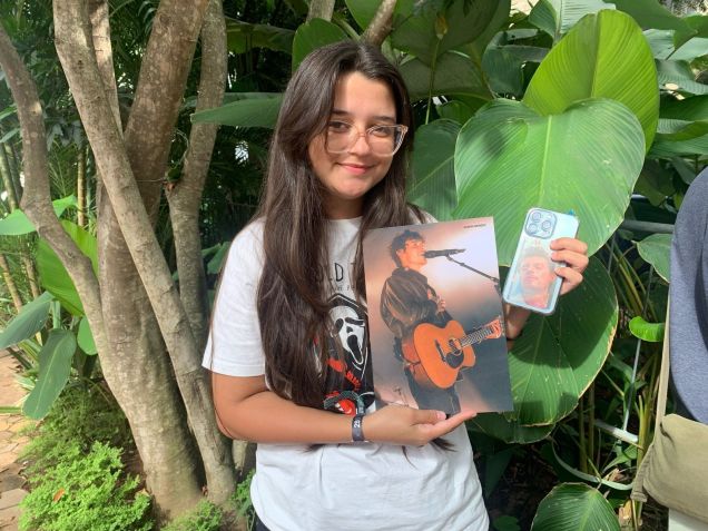 Sara Afonso viajou 10 horas para ver Shawn Mendes no Lollapalooza • CNN/Caroline Ferreira