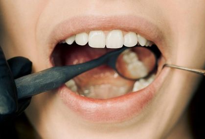 Estudos revelam que uso de maconha pode afetar saúde bucal