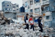 Seleção Palestina divulga vídeo de convocação entre escombros de Gaza
