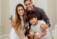 Simone Mendes e Kaká Diniz renovam votos de casamento em Las Vegas