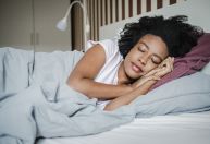 "Sleepmaxxing": entenda se tendência viral para "sono perfeito" funciona