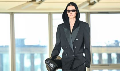 Conheça o office glam, estilo que predominou na Paris Fashion Week