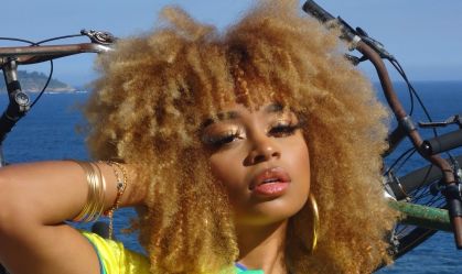 Ster lança aquecimento de funk com violino: "Puro suco do Rio de Janeiro"