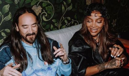 DJ Steve Aoki publica fotos com Ludmilla e sugere parceria; veja