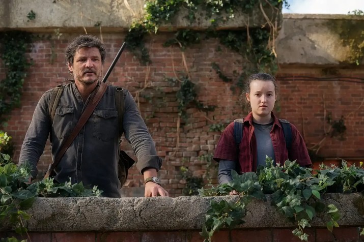 Pedro Pascal e Bella Ramsey em "The Last of Us" • Divulgação/Max