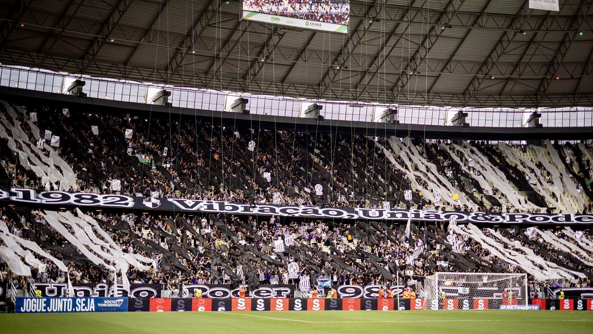 Torcida do Ceará no Castelão