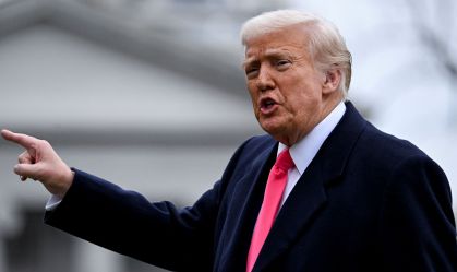 EUA responsabilizarão Irã por novos ataques Houthis, diz Trump