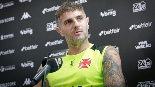 Vegetti, capitão do Vasco, em coletiva de imprensa