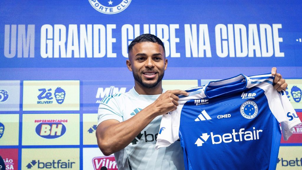 Imagem ilustrativa sobre Wanderson marca, desabafa e vira herói do Cruzeiro em vitória sobre o Corinthians