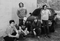 Lollapalooza Brasil 2025 anuncia quem substituirá Fontaines D.C.; confira