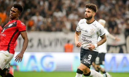 Yuri Alberto comandou a virada do Corinthians contra o Atlético-GO na Copa do Brasil em 2022
