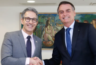 Zema diz que Bolsonaro é "maior líder de oposição" e ex-presidente agradece