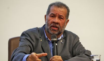 “Meu papel era mandar apurar e isso foi feito”, diz Lupi à CNN