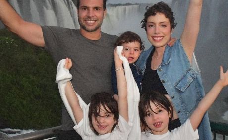 Fabiana Justus e o marido, Bruno. O casal tem três filhos: as gêmeas Chiara e Sienna, e o caçula Luigi
