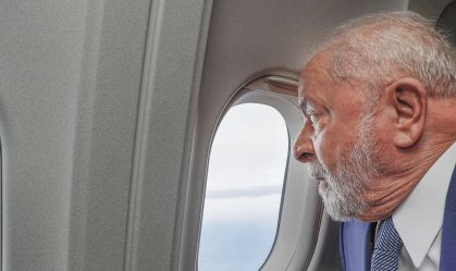 1-lula-aviao