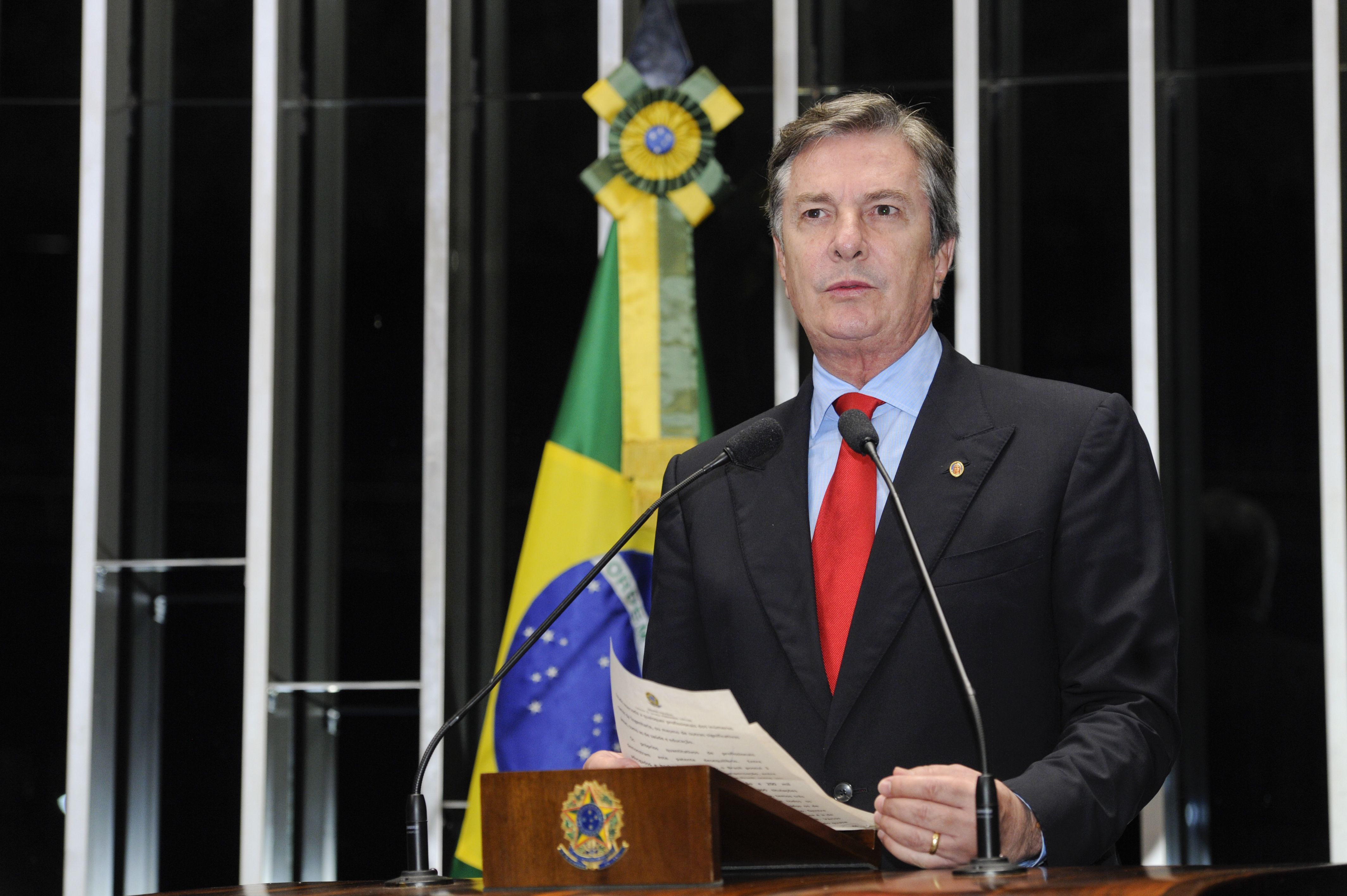 Imagem de destaque do post: Defesa pode alegar "saúde sensível" para tentar soltar Collor