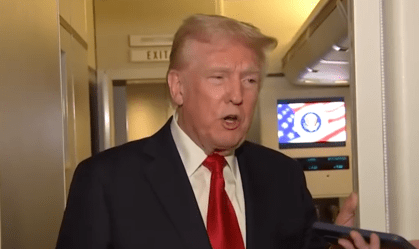 Trump diz que gostaria de falar com papa Leão XIV sobre imigração