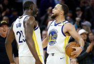 NBA: Warriors seguram Grizzlies e enfrentam Rockets nos playoffs