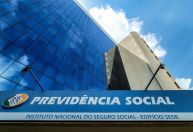 Aposentados tinham INSS cobrado por sindicatos de outras cidades, diz PF